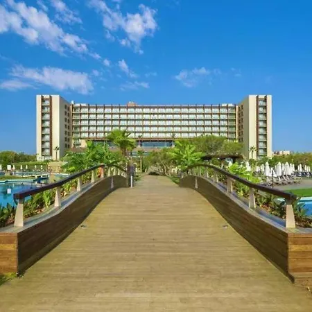 Concorde Luxury Beachfront Resort & Maldive Cabanas & Aquapark & Casino Hotel 5*